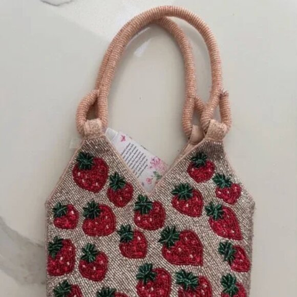 Strawberry Beaded Bag Handcrafted in Indoa Tik Tok Viral NWT - Picture 7 of 8
